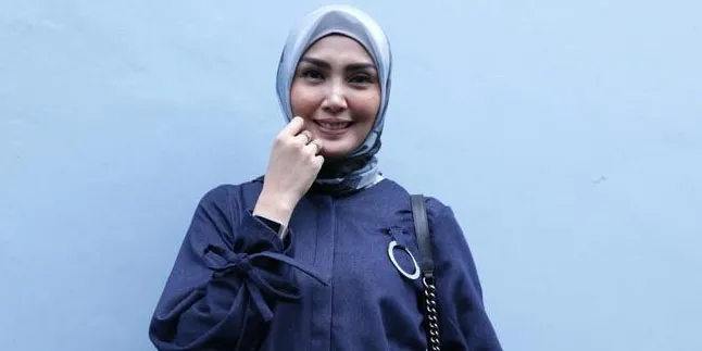 Ketiga Buah Hatinya Suka Bertengkar, Ini Tanggapan Fenita