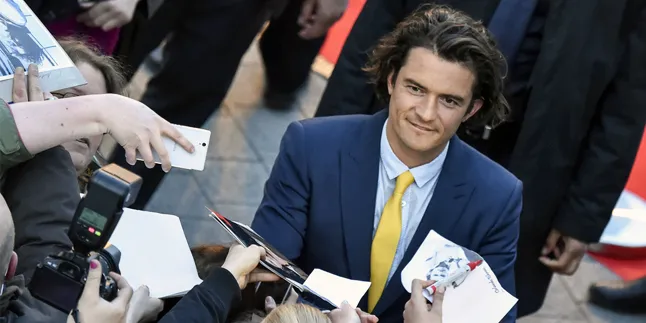 Ketika Orlando Bloom Jadi Rebutan Bidadari Cantik, Awas Iri! Ketika Orlando Bloom Jadi Rebutan Bidadari Cantik, Awas Iri!