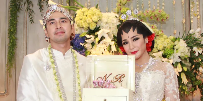 Ketua MPR Doakan Raffi - Nagita Langgeng Sampai Akhir Hayat Ketua MPR Doakan Raffi - Nagita Langgeng Sampai Akhir Hayat