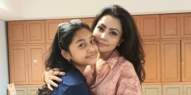 Khirani Beranjak Remaja, Mayangsari Bagikan Trik Parentingnya