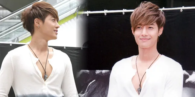 Kim Hyun Joong Adakan Konferensi Pers Soal Mantan Pacar Hari Ini Kim Hyun Joong Adakan Konferensi Pers Soal Mantan Pacar Hari Ini