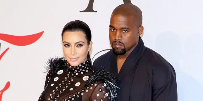 Kim K - Kanye West Jadi Orang Paling Berpengaruh di Internet Kim K - Kanye West Jadi Orang Paling Berpengaruh di Internet