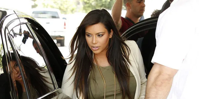 Kim Kardashian Akhirnya Angkat Bicara Soal Anaknya Kim Kardashian Akhirnya Angkat Bicara Soal Anaknya