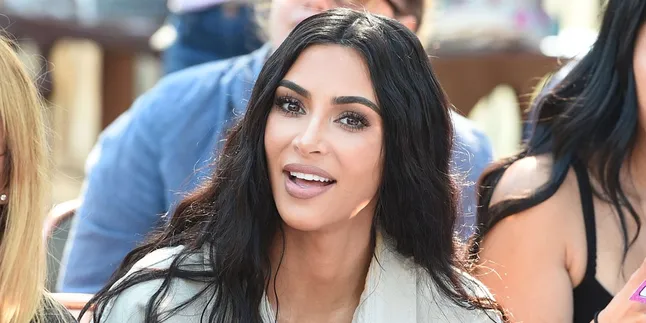 Kim Kardashian Kembali Unggah Momen Menggemaskan Anak-anaknya Kim Kardashian Kembali Unggah Momen Menggemaskan Anak-anaknya