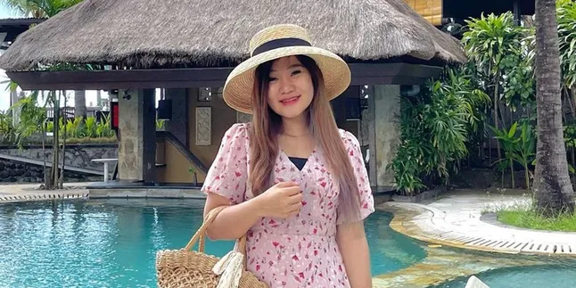 Kini Jadi Pengusaha Sukses, Dulu Selebgram Yopi Ratnasari Tinggal di Rumah Penuh Rongsokan