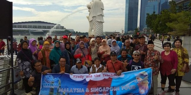 Kisah Fredy Candra, Pengusaha Sukses Yang Ajak 65 Gurunya Berwisata ke Luar Negeri