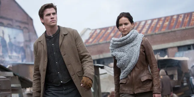 Kisah Insiden Lucu Ciuman Liam Hemsworth - Jennifer Lawrence Kisah Insiden Lucu Ciuman Liam Hemsworth - Jennifer Lawrence