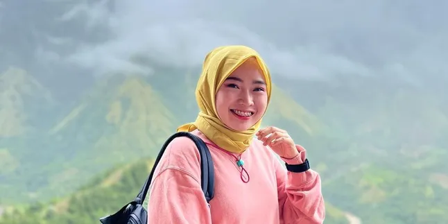 Kisah Inspiratif Asrinda Basri, Pemenang Creator of The Year TikTok Awards