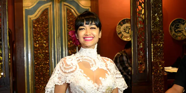 Kisah Sedih di Balik Lantunan Tembang 'Aku Rapopo' Jupe