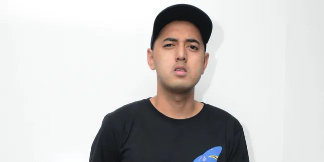 Klarifikasi Kemal Palevi Terkait Kameranya Yang Ditepis Justin Bieber