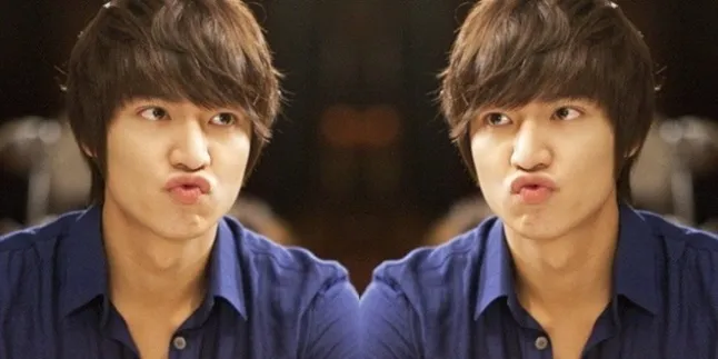 Kocak! Lee Min Ho Didoakan Tak Jatuh Lagi di Red Carpet Kocak! Lee Min Ho Didoakan Tak Jatuh Lagi di Red Carpet