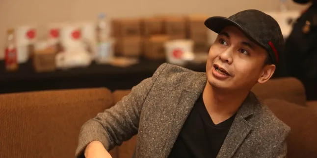 Kocak, Raditya Dika Kocok Perut Netizen Dengan Foto Ini