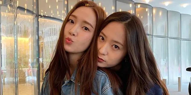 Kocaknya Jessica Jung Memotret Krystal Tapi Hasilnya Ngeblur Semua!