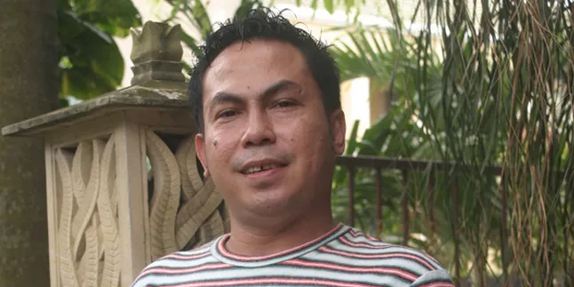 Komedian Tata Dado Meninggal Dunia