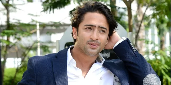 Kompak Senyum, Ini Dia Selfie Terbaru Shaheer Sheikh & 'ibunya' Kompak Senyum, Ini Dia Selfie Terbaru Shaheer Sheikh & 'ibunya'