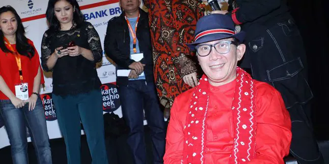 Kondisi Membaik, Robby Tumewu Lepas Oksigen