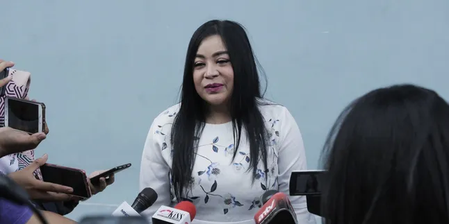 Kondisi Terkini Ibu Annisa Bahar Usai Divonis Hidup Tak Lama Lagi Kondisi Terkini Ibu Annisa Bahar Usai Divonis Hidup Tak Lama Lagi