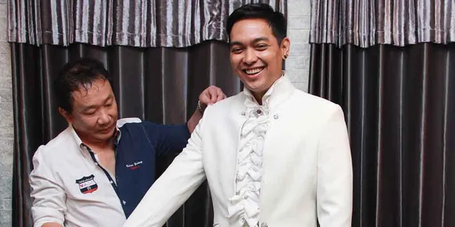 Konsep Pesta Pernikahan Donnie Sibarani Nyontek Film Tenar! Konsep Pesta Pernikahan Donnie Sibarani Nyontek Film Tenar!