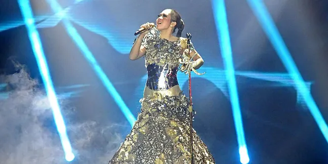Konser di Singapura, Syahrini Serasa Bintang Dunia