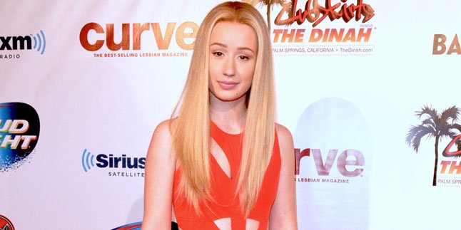 Konser Ditunda, Iggy Azalea: Ini Terjadi Karena Aku Psikopat