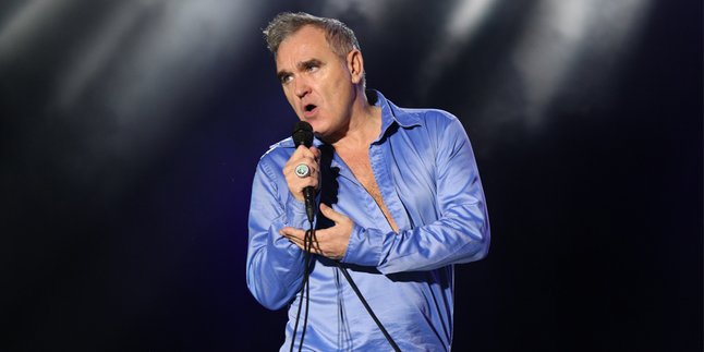 Konser Morrissey - Donald Trump dan Sobekan Kemeja Ryan D Masiv