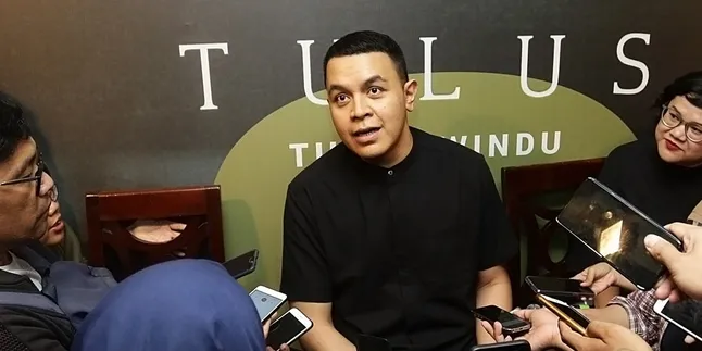 'Konser Sewindu' Jadi Perayaan Delapan Tahun Tulus Bermusik