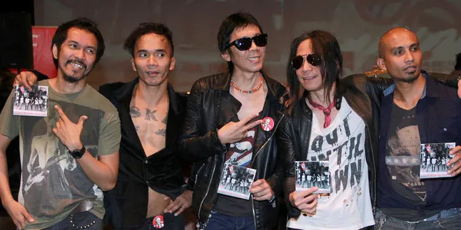 [Konser] Slankers pun Berharap Konser 30 Tahun Slank Tertib