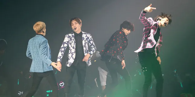 Konser Tunggal Pertama di Jakarta, SHINee Beri Aksi Spektakuler Konser Tunggal Pertama di Jakarta, SHINee Beri Aksi Spektakuler