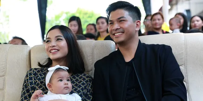 Dalam Asuh Anak, Chelsea dan Glenn Pegang Teguh Dua Hal ini