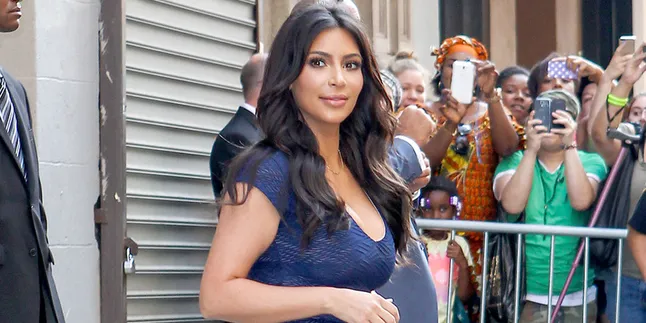 Konyol Parah! Meme Foto Bugil Kim Kardashian Ramaikan Socmed Konyol Parah! Meme Foto Bugil Kim Kardashian Ramaikan Socmed