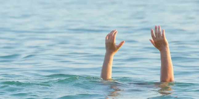 Victims Dragged by Waves at Long Beach in Malang Found in Tulungagung, Two Others Still Missing