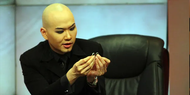 KPI Usut Tayangan Deddy Corbuzier Candai Keluarga Masinis KPI Usut Tayangan Deddy Corbuzier Candai Keluarga Masinis