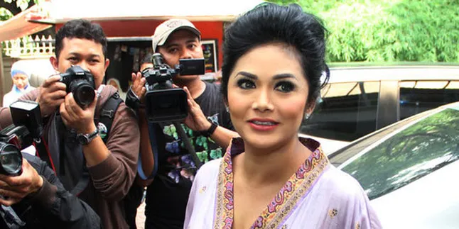 Krisdayanti: Amora Sering Cemburu ke Kellen