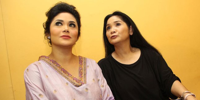 Krisdayanti Dimarahi Vina Panduwinata, Ada Apa Ya?