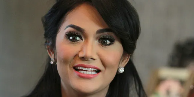 Krisdayanti Kampanye Peduli Perempuan dan Anak