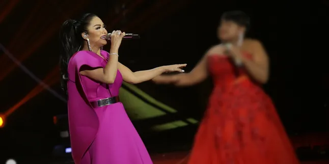 Krisdayanti Sebut Azriel Telah Berbeda di Usianya Yang ke-18 Tahun