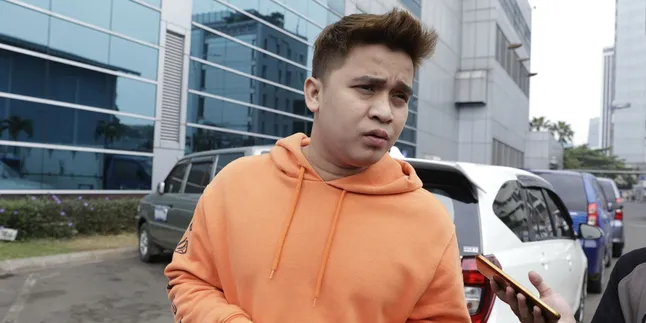 Kriss Hatta Umbar Masalah Ranjang Dengan Hilda Vitria, Billy Syahputra Buka Suara