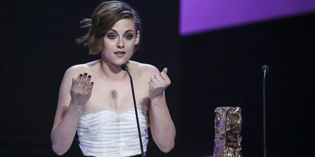 Kristen Stewart Bakal Jadi Hantu Cantik - Modis di Film Barunya