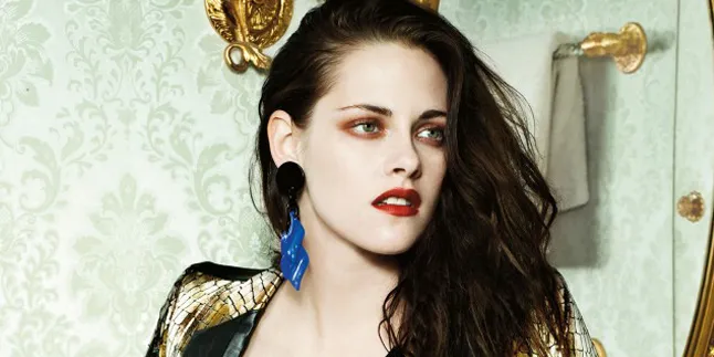 Kristen Stewart Merana Lihat Barang Robert Pattinson Diangkut Keluar Dari Rumahnya