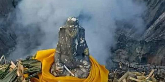 Chronology of the Missing Ganesha Statue from the Rim of Mount Bromo Crater