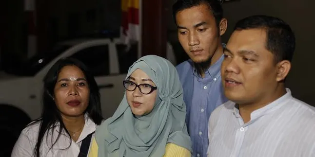 Kronologi Kasus Okie Agustina & Travel Umrah, Merasa Ditipu Malah Balik Dilaporkan