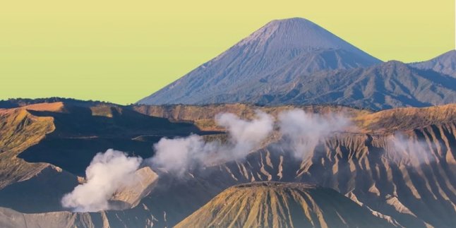 Chronology of Illegal Climbers Ascending Mount Semeru Leading to Sanctions