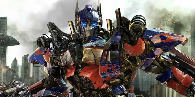 Kue Ultah Ala Optimus Prime 'TRANSFORMERS' Ini Spektakuler