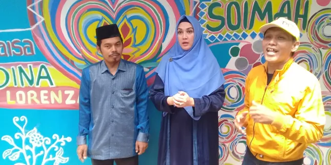 Kunjungi Jepara, Nama Dina Lorenza Diabadikan di Kampung Ini