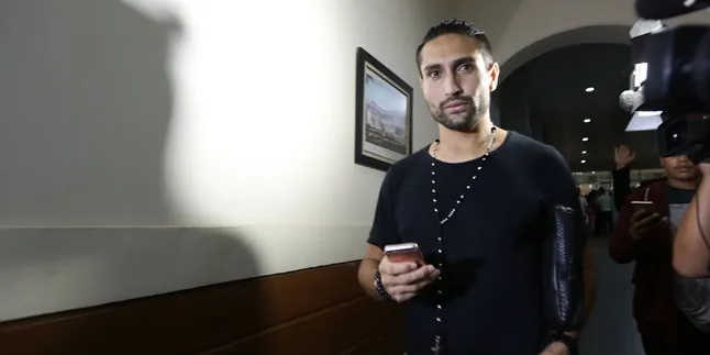 Kunjungi RSCM, Gaston Castano Ungkap Kondisi Jupe Sedang Baik