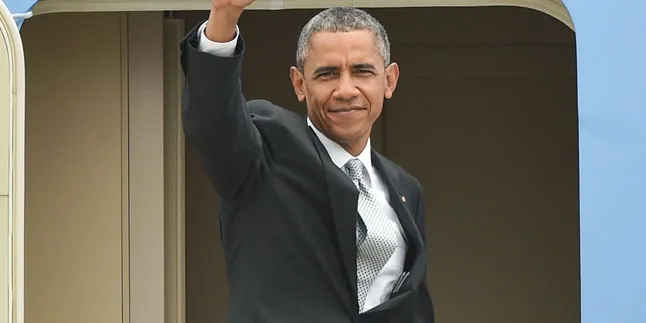 Kunjungi Vietnam, Barack Obama Dinner di Warung Pinggir Jalan