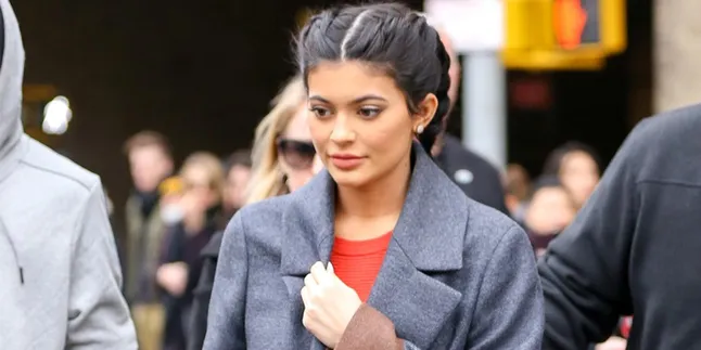 Kylie Jenner & Travis Scott Jadi Semakin Dekat Sejak Stormi Lahir