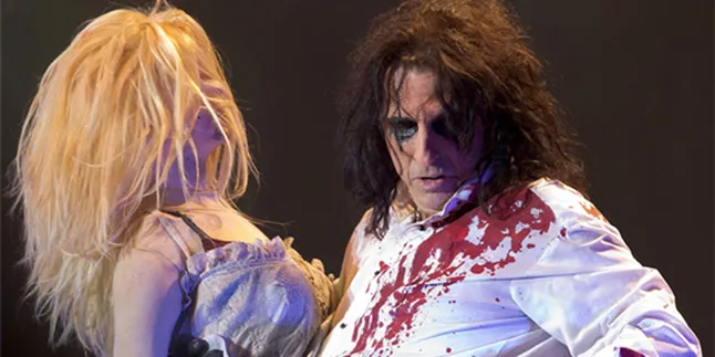 Lady Gaga Sukses Gara-Gara Alice Cooper?