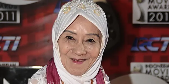 Laela Sari: Rezeki Emak Lewat Air Mata Laela Sari: Rezeki Emak Lewat Air Mata
