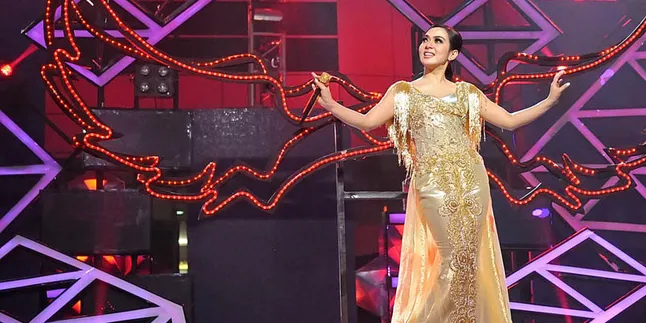 Lagi, Syahrini Sukses Ungguli Agnes Monica